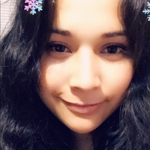 Meet your Posher, Mariela - Picture 1 of 1